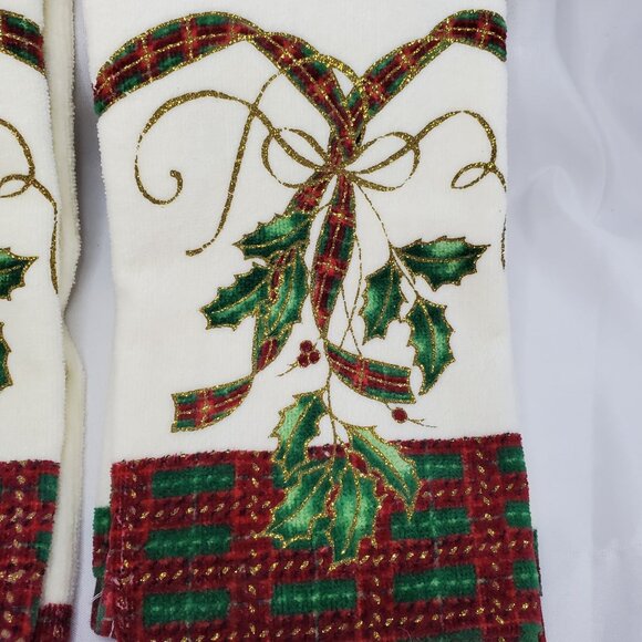Lenox Christmas Holiday Nouveau Hand and Fingertip Towels Set Of 3 - Picture 7 of 10